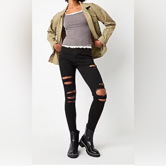 Arizona Womens Juniors Square Neck Sleeveless Tank Top - Picture 2 of 6